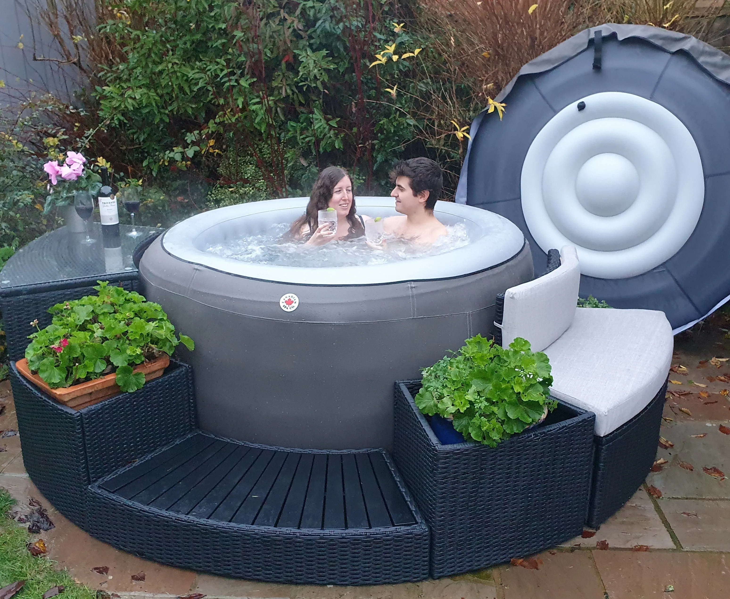 2025 Grand Rapids Inflatable 110-Jet -  3 Speed - 4-Person Hot Tub with LED Light