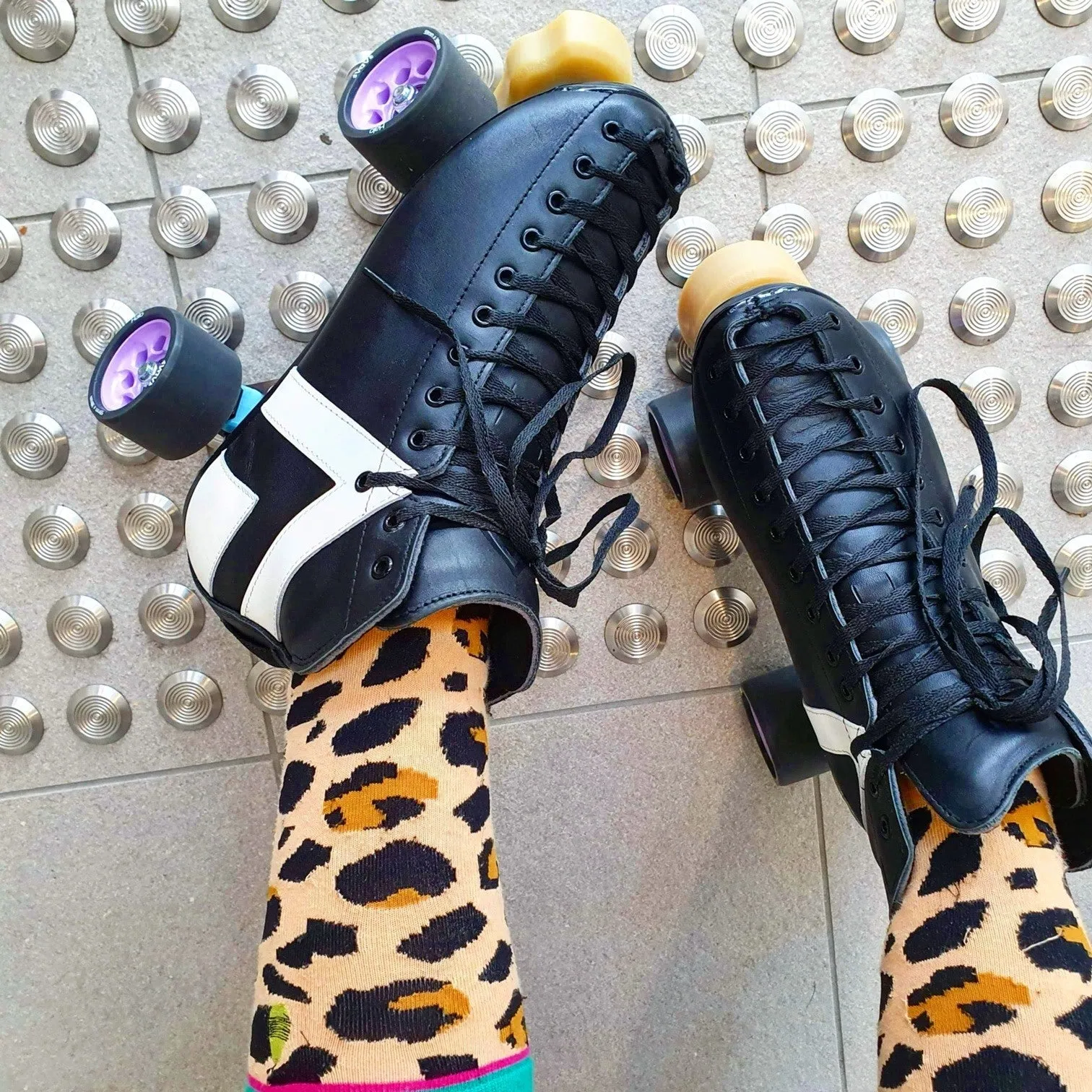 Antik AR2 Platinum Roller Skates