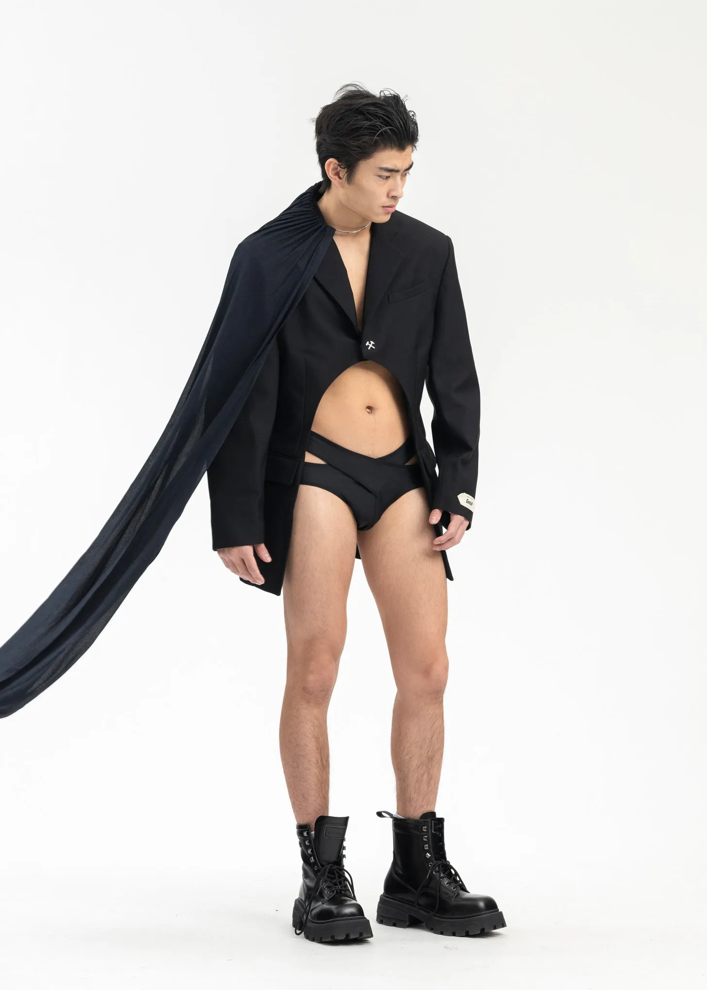 BLACK CROSSOVER SPEEDO