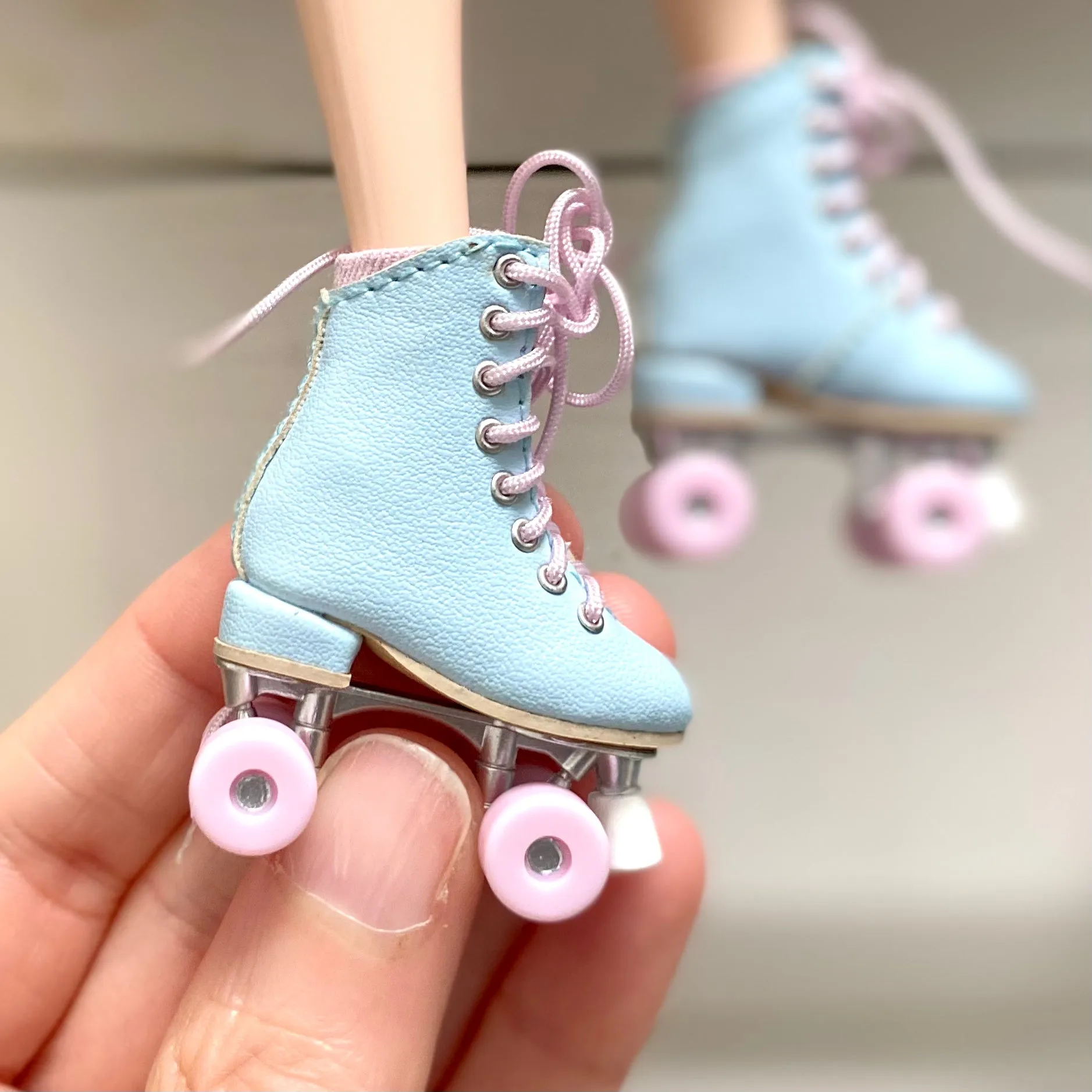 Doll roller skate roller boots Blythe 1/6 scale