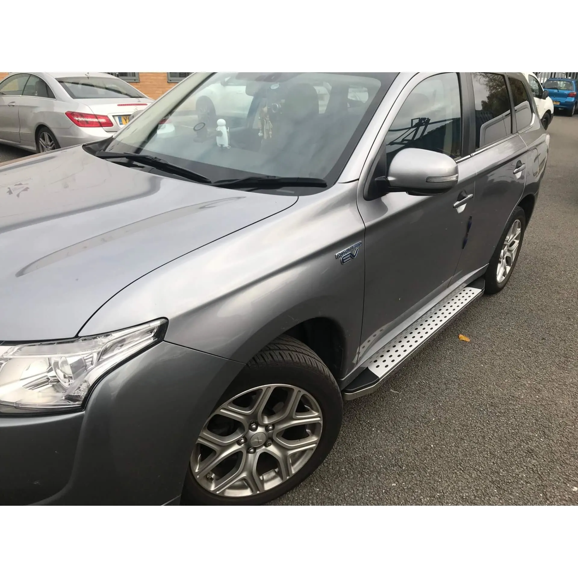 Freedom Side Steps Running Boards for Mitsubishi Outlander PHEV 2013-2021
