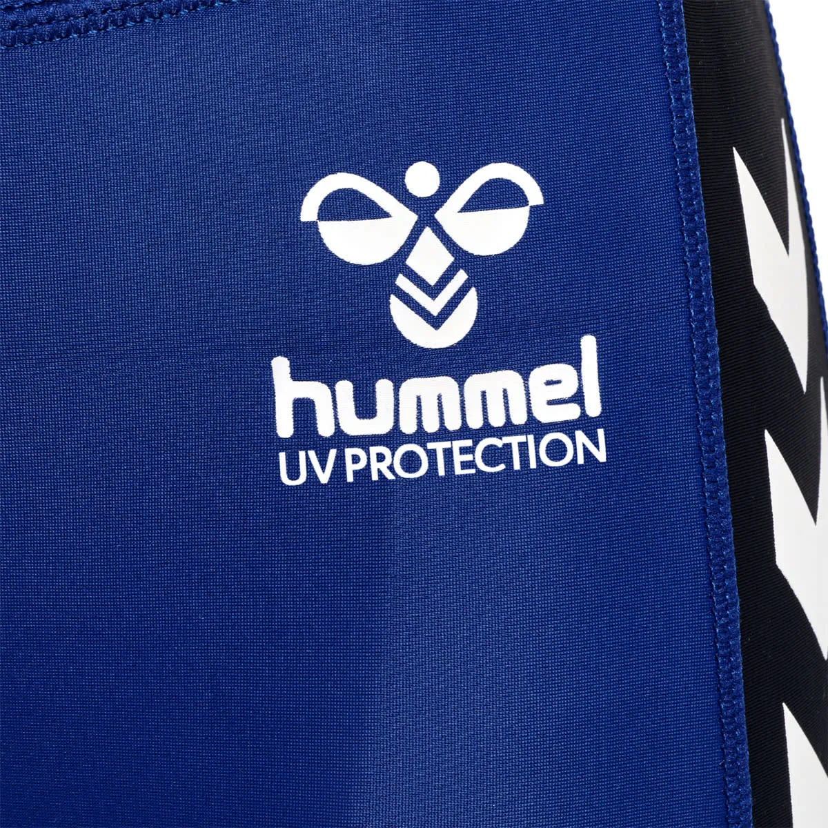 Hummel Kids&#x27; Hml Fiji Swim Shorts Navy Peony | Buy Hummel Kids&#x27; Hml Fiji Swim Shorts Navy Peony here | Outnorth