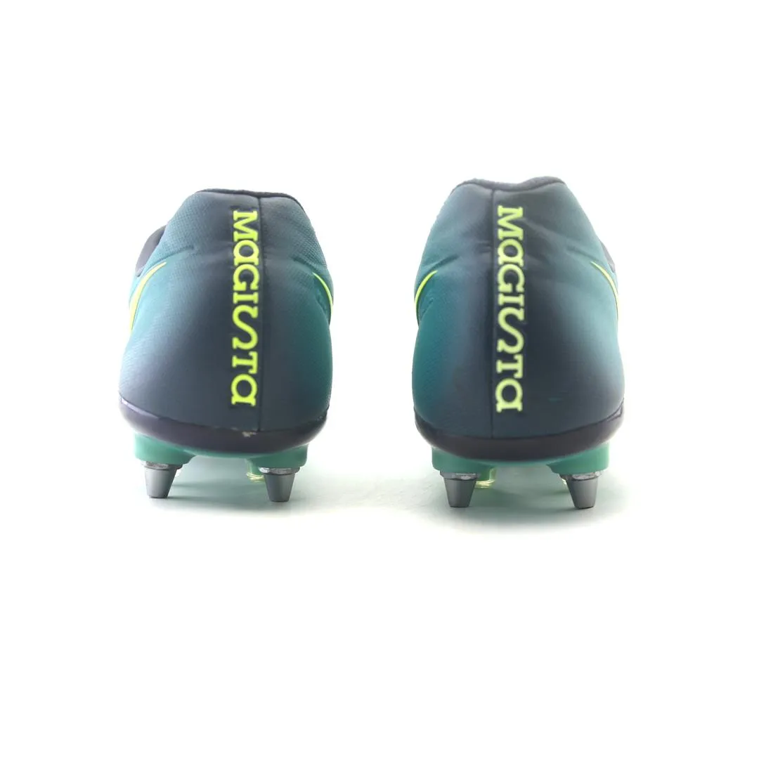 NIKE MAGISTA OPUS II SG-PRO