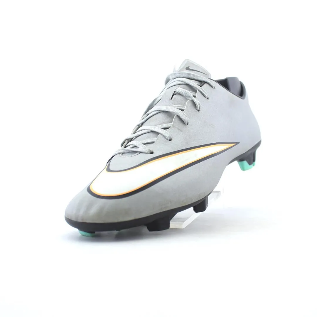 NIKE  MERCURIAL VICTORY V CR7 FG
