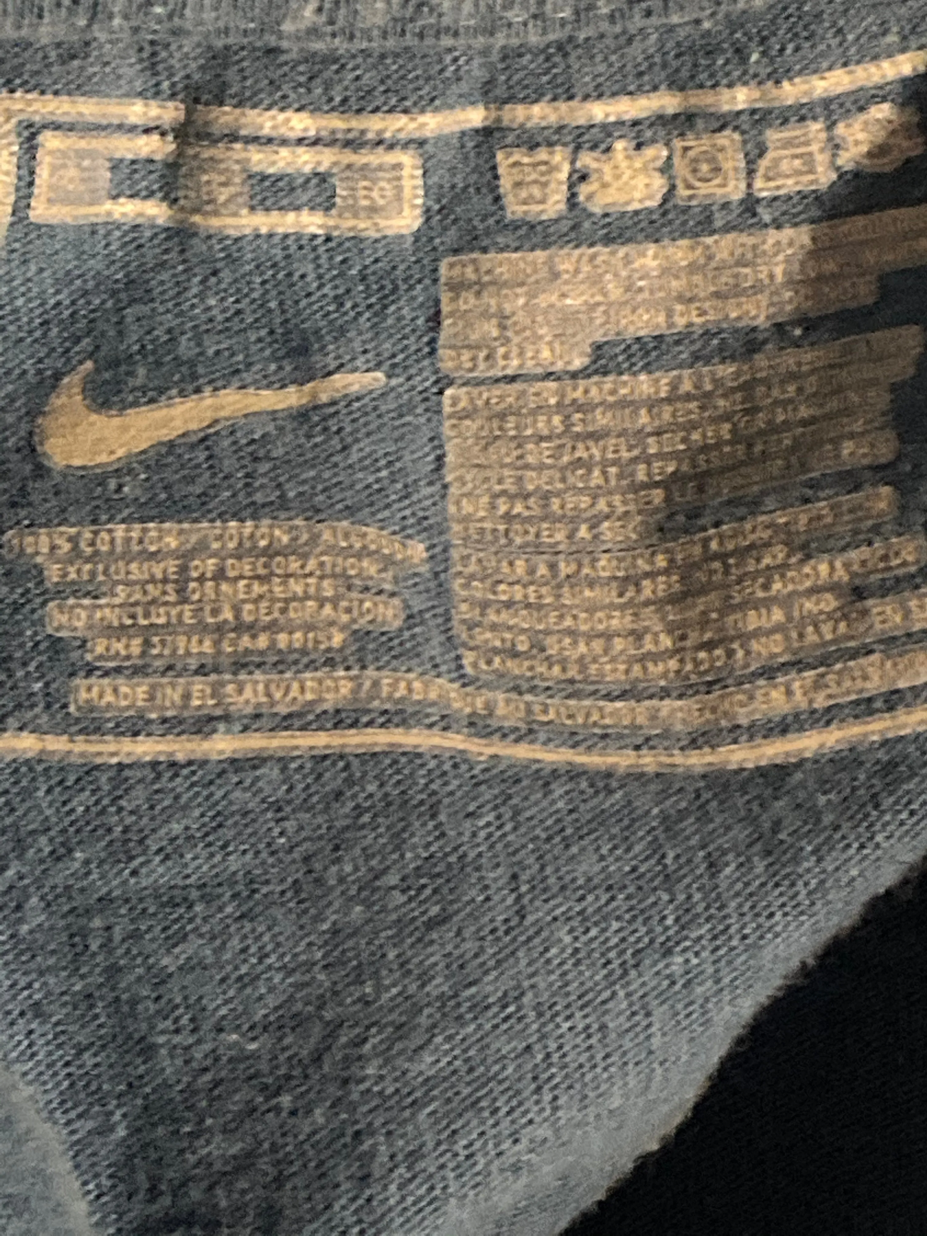 NIKE "SWIM" Graphic Print Adult XL Extra Xtra Large Blue T-Shirt Tee Shirt