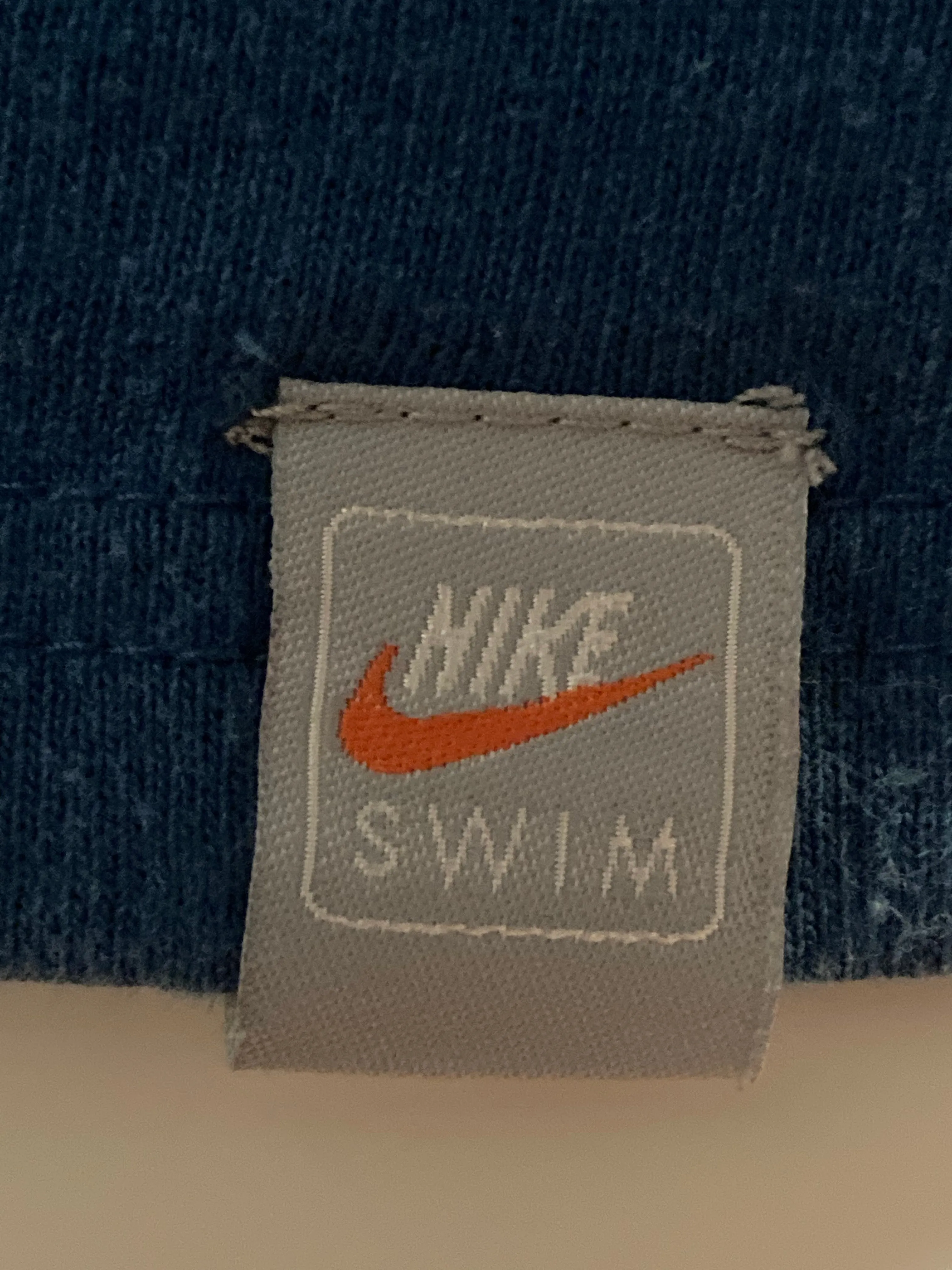 NIKE "SWIM" Graphic Print Adult XL Extra Xtra Large Blue T-Shirt Tee Shirt