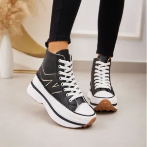 Nyla platform trainers