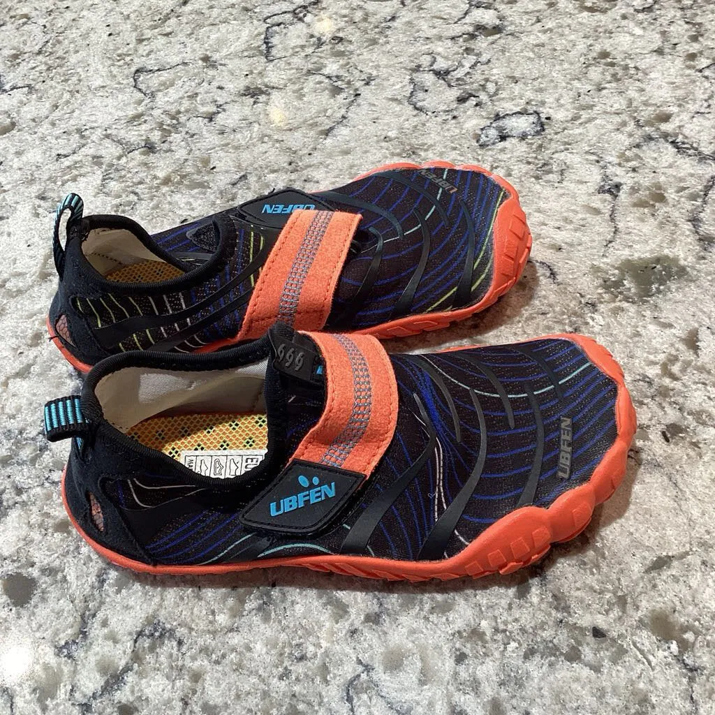 Swim Shoes 13C Black