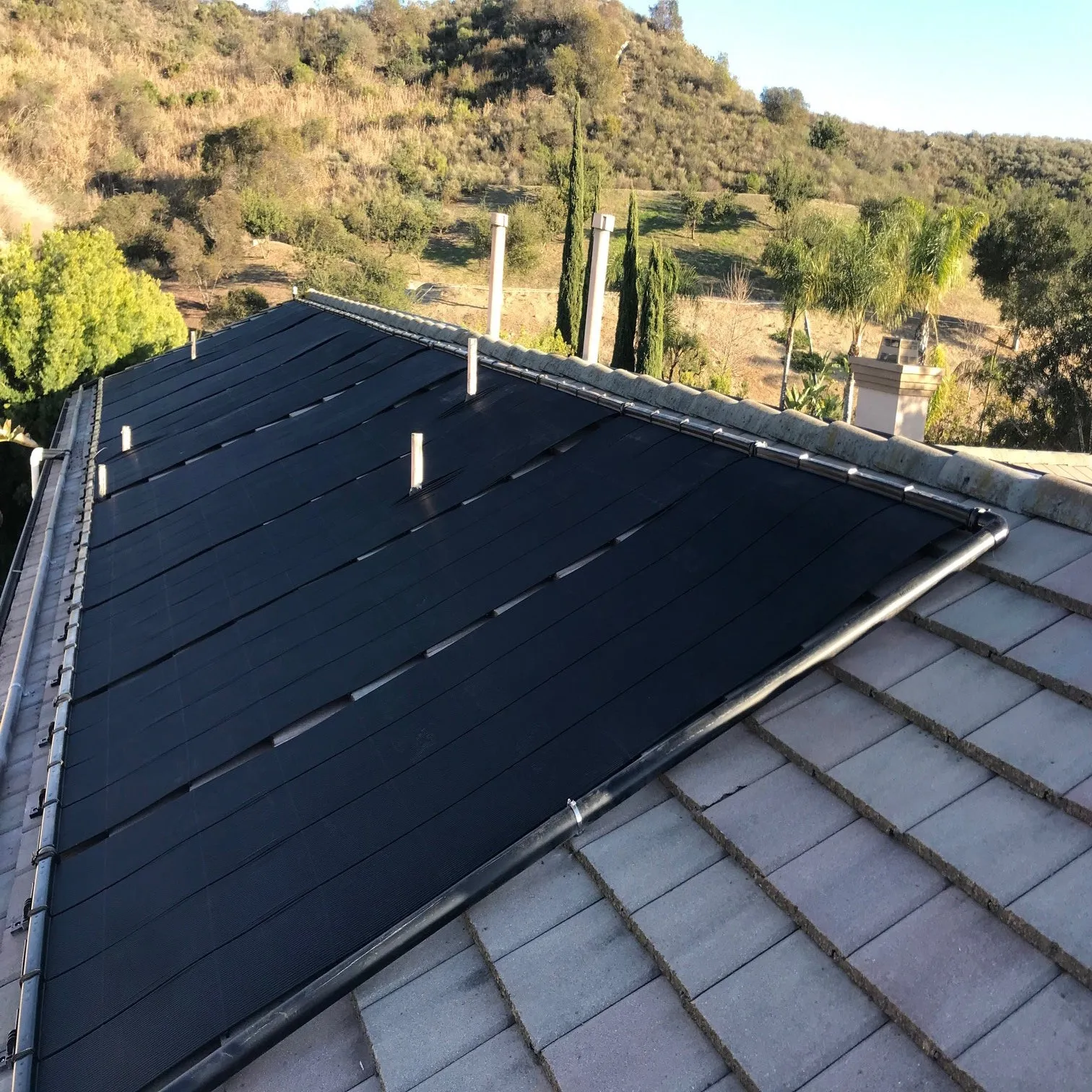 SwimJoy Industrial Grade DIY Solar Pool Heater Kit - Advanced High-Wind Mounting System - Lifetime Ltd. Warranty