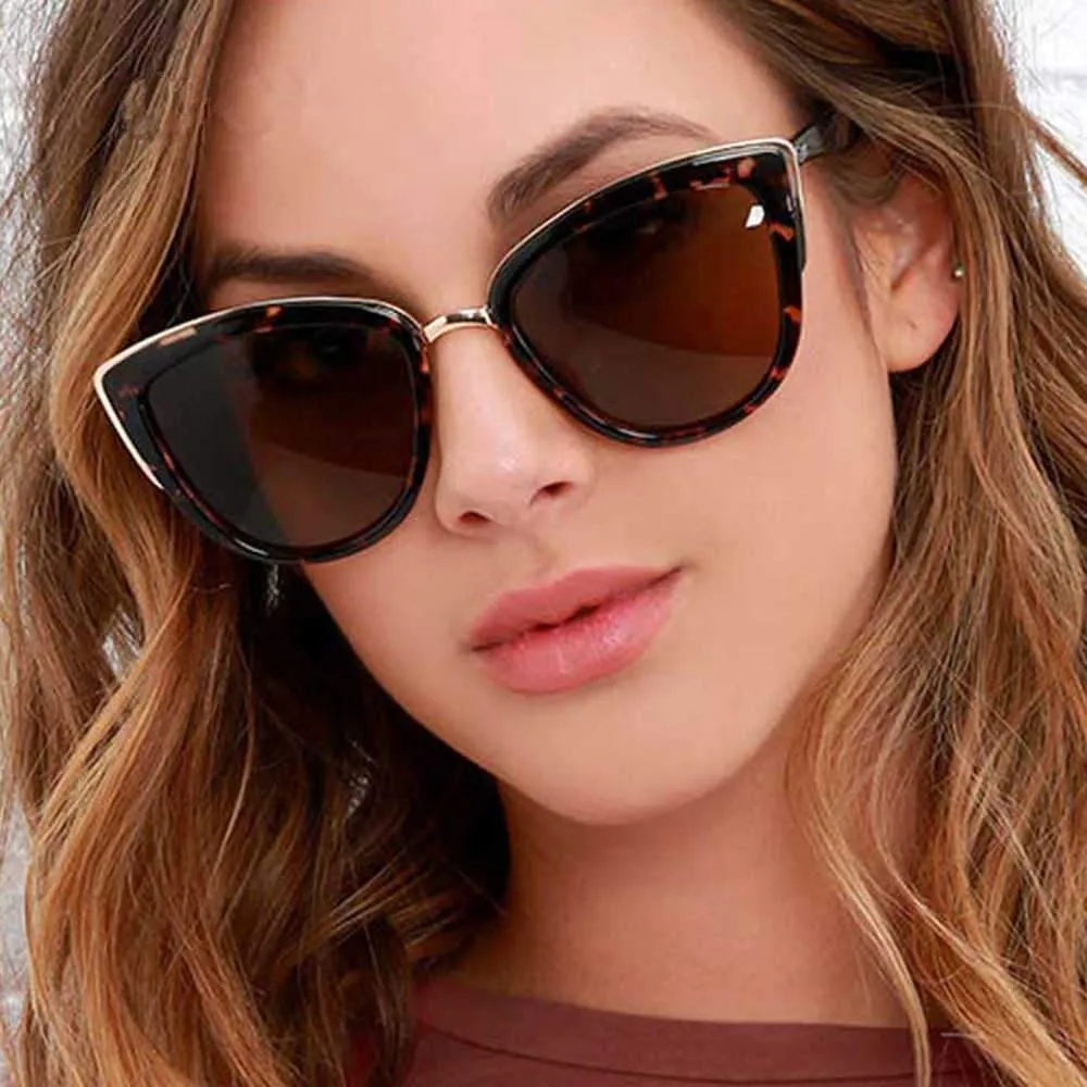 Women's Vintage Cat Eye Retro Sunglasses with Gradient UV400 Lens